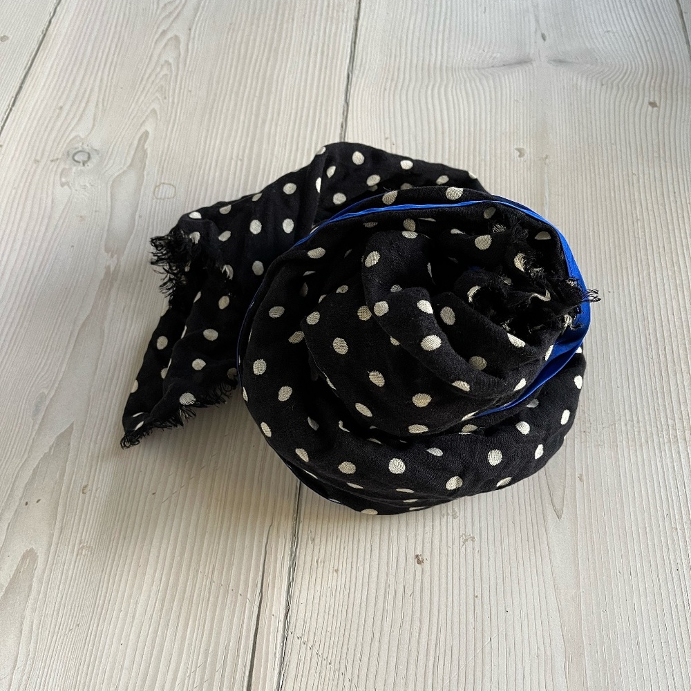 NWOT Polka Dot Scarf